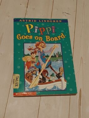 Pippi Goes On Board Vintage Children Chapter Novel Book By Astrid Lindgren 1957